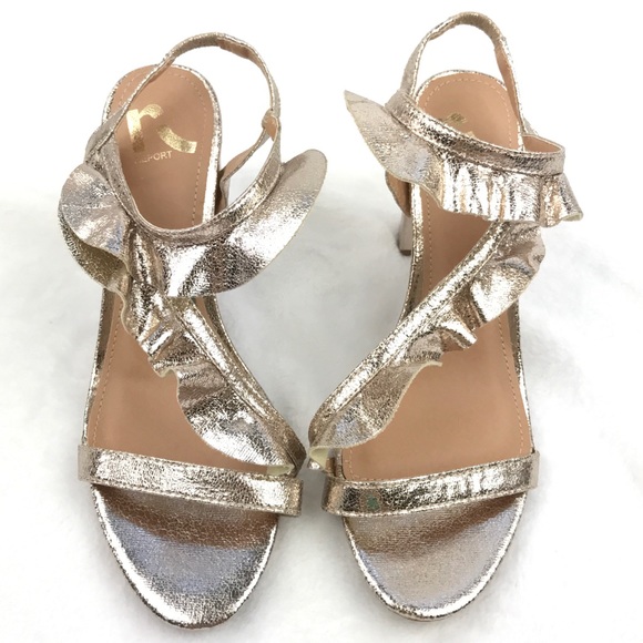 [Report] Metallic Gold Strappy Ruffle Chunky Block Heel Size 7 Womens Shoes - Picture 5 of 9